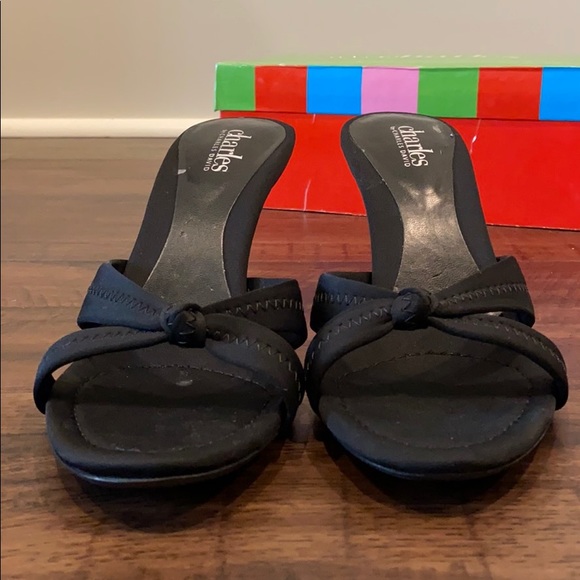 Charles David low black heel - Picture 3 of 13